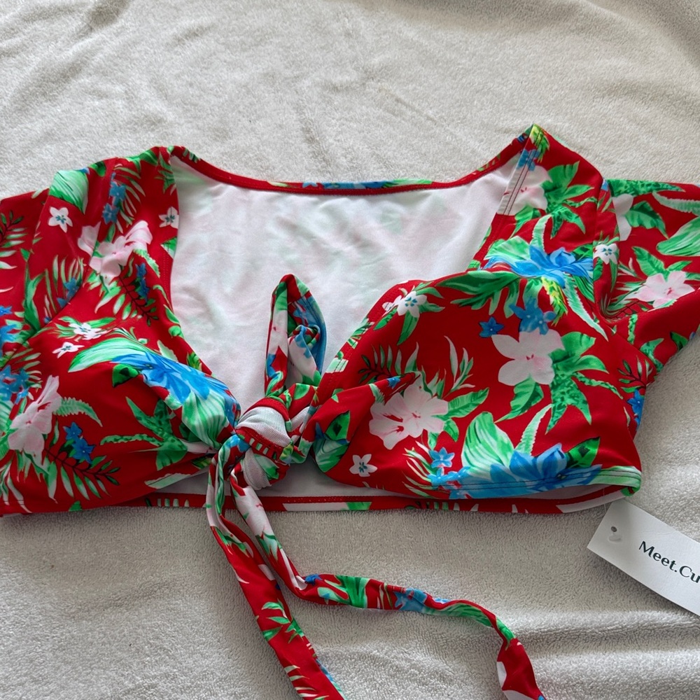 Vibrant Floral Tie-Front Crop Top